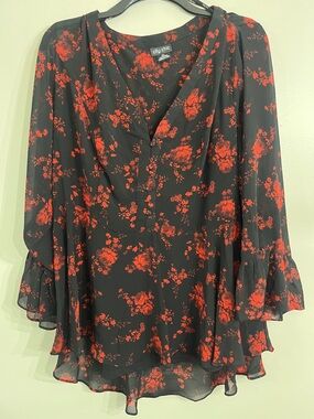 City Chic Black Tunic with Red Floral Print and V-Neck